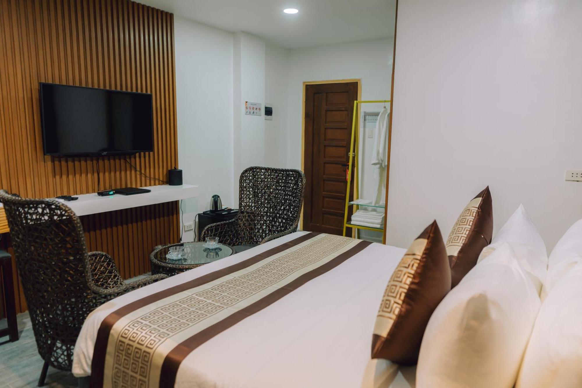 Shine Boutique Hotel Tagum Exteriör bild