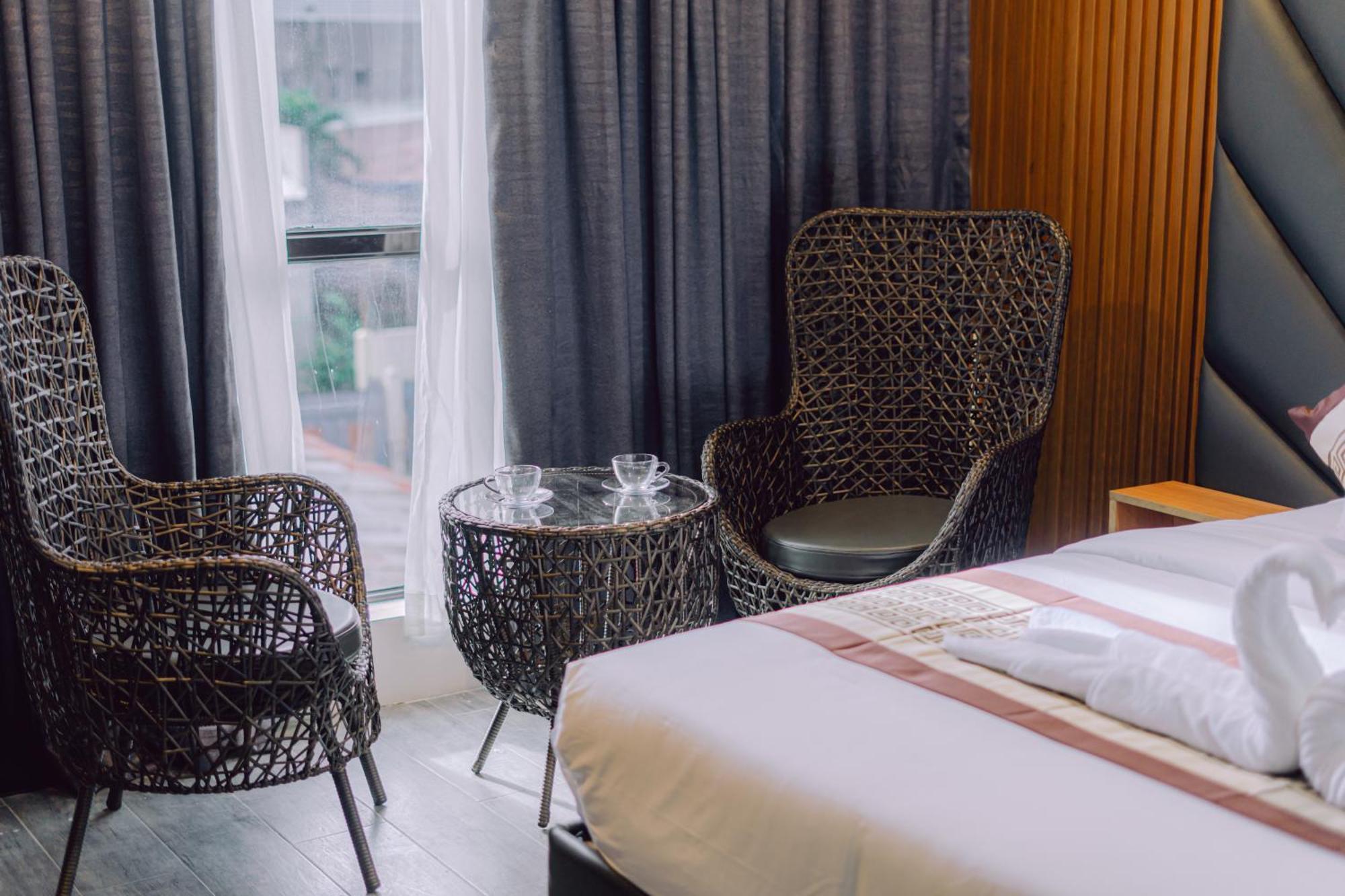 Shine Boutique Hotel Tagum Exteriör bild