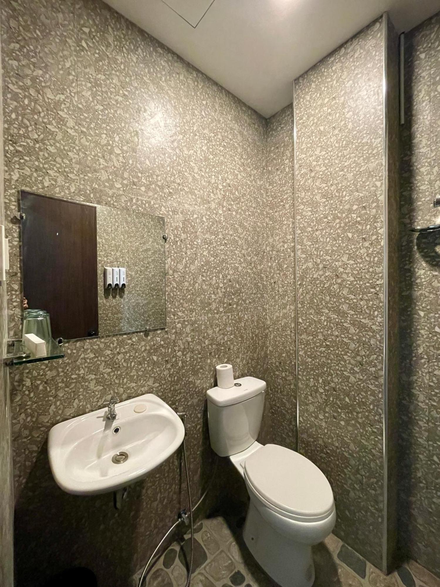 Shine Boutique Hotel Tagum Exteriör bild